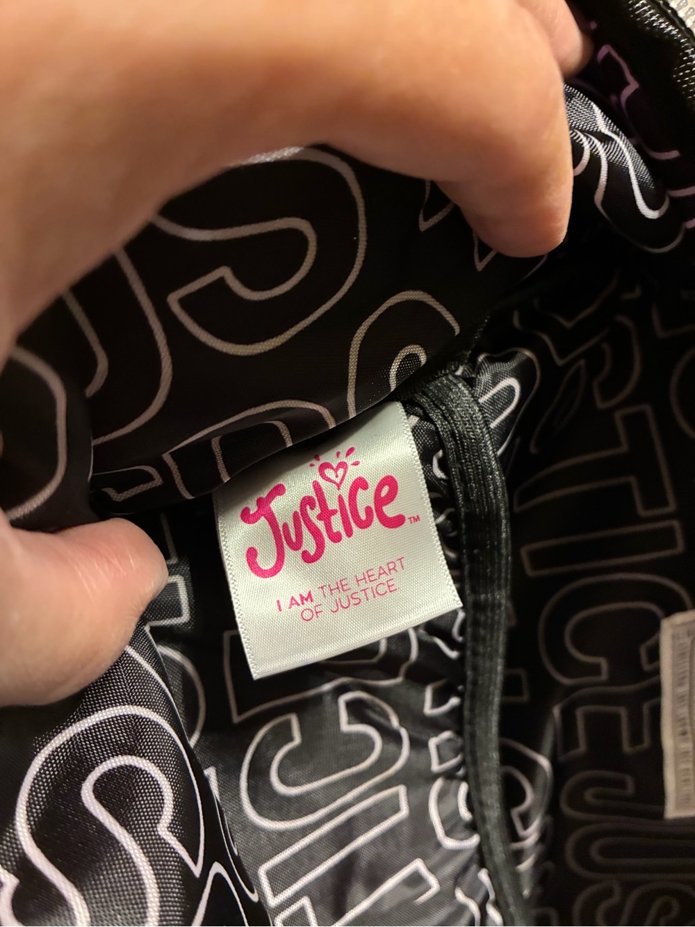Justice Quilted Shimmer Iridescent Lavender Backpack Set W/ Lunch Bag&Bottle NWT - Picture 15 of 16